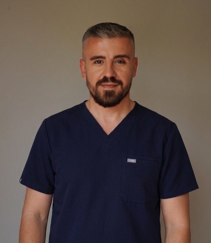 Dr. Fabjan Aliko